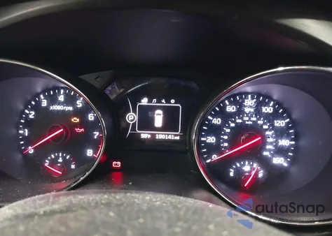 2016 Kia Sedona Lx из США, поврежденный, VIN KNDMB5C10G6209405